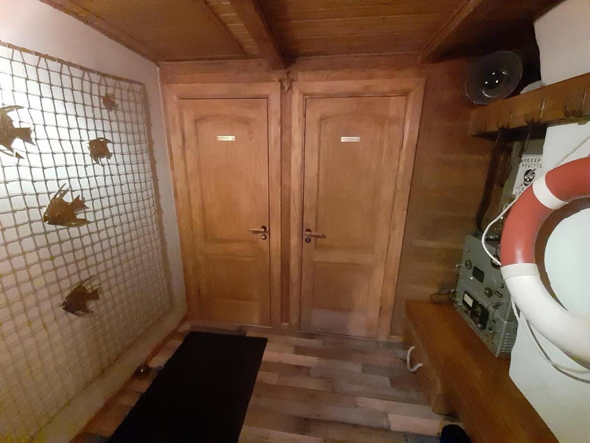 Yacht Club Apartment Liepaja Bagian luar foto