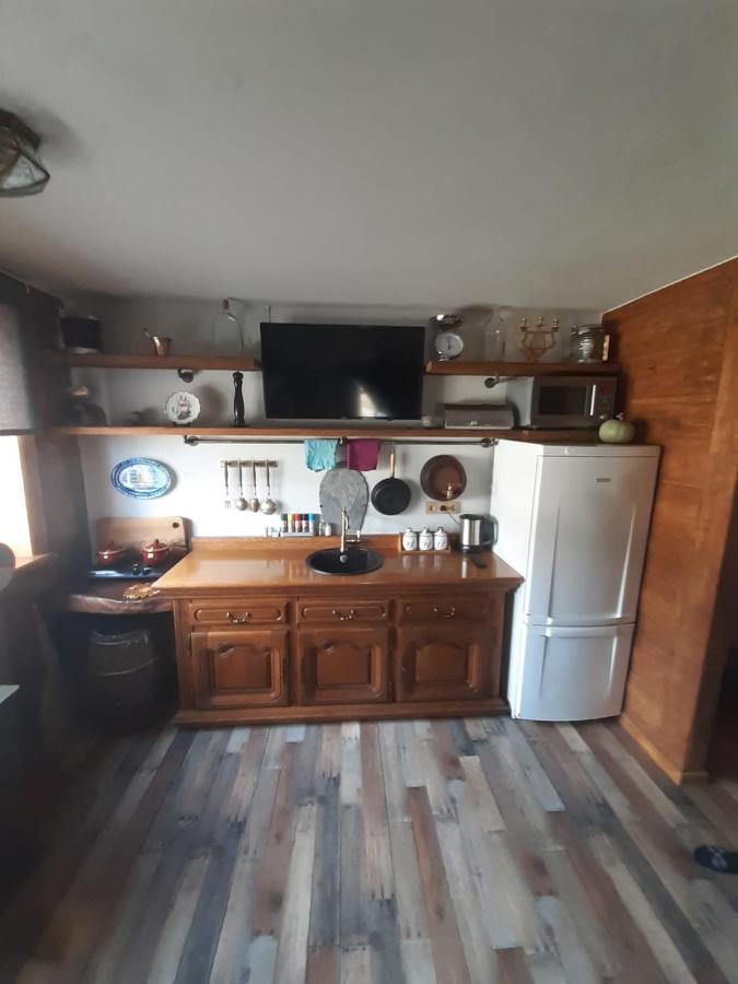 Yacht Club Apartment Liepaja Bagian luar foto